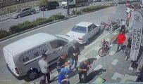 2 Yasindaki Bebek Ikinci Kattan Asagi Düstü Açiklamasi O Anlar Kameraya Yansidi Haberi