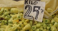 Erzincan'da Yerli Sebze Ve Meyvelerin Çikmasiyla Semt Pazarlarinda Fiyatlar Düstü