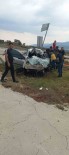 Isparta'da Otomobil Kamyona Arkadan Çarpti Açiklamasi 2 Ölü Haberi