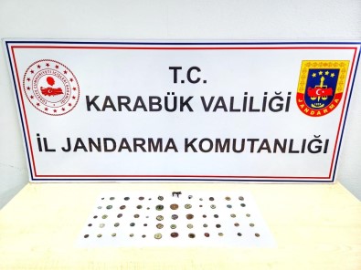 Karabük'te 60 Adet Sikke Ve Tarihi Eser Niteliginde Esyalar Ele Geçirildi