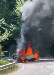 Sinop'ta Otomobil Alevlere Teslim Oldu Haberi