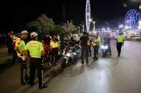 Kurallara Uymayan 347 Motosiklet Sürücüsü Cezadan Kaçamadi