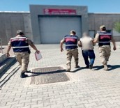 Agri'da 15 Yil 4 Ay Hapis Cezasi Bulunan 2 Firari Yakalandi