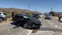 Aksaray'da Cip Ve Otomobil Kafa Kafaya Çarpisti Açiklamasi 1'I Agir 4 Yarali Haberi