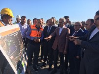 Bakan Uraloglu Açiklamasi 'Çesmeli-Kizkalesi Otoyolu 7 Tünel, 5 Viyadükten Olusuyor'