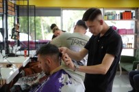 Berber Ve Kuaför Dükkanini Tatil Gününde Açan Esnafa 9 Bin Lira Ceza Haberi