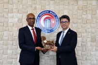 Somali Büyükelçisinden Çanakkale Onsekiz Mart Üniversitesine Is Birligi Ziyareti Haberi