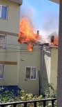 Yalova'da 2 Katli Binanin Çati Katinda Yangin Haberi