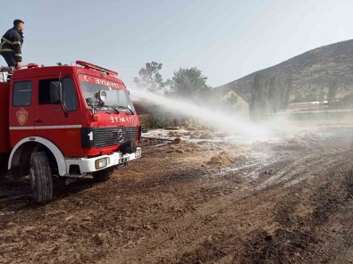 Isparta'da Çikan Yanginda 80 Dönüm Tarim Arazisi Küle Döndü