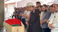 Rize'de Silahli Kavgada Hayatini Kaybeden Eski Belediye Baskani Topraga Verildi Haberi
