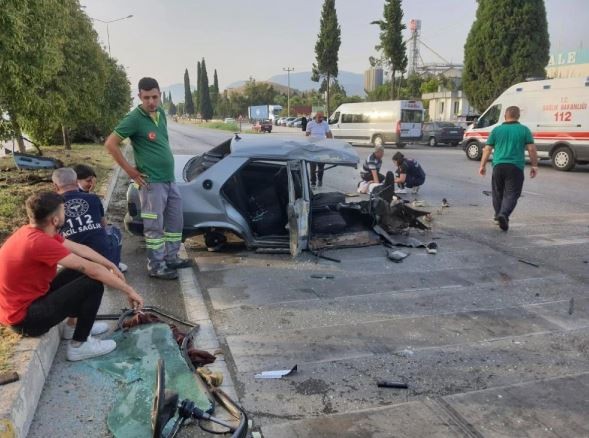 Freni patlayınca paramparça oldu! Yaralılar var