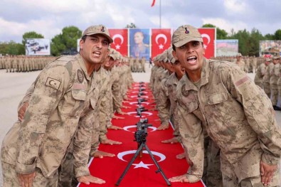 2 Bin 965 Asker Görevini Tamamlayarak Ailelerine Kavustu
