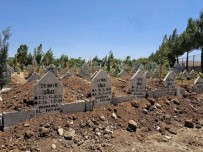 Agabey, Kardes Ve Çocuklari Yan Yana Defnedildi Haberi