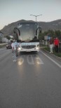 Amasya'da Yolcu Otobüsünün Çarptigi Yaya Hayatini Kaybetti