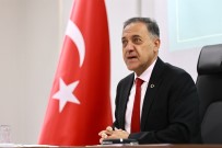 Bingöl Valisi Usta, ' Vatandasin Emeklerini, Ümitlerini, Hayallerini Bosa Çikarmak Gibi Bir Lüksümüz Yok' Haberi