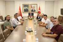 Dogalgaz Için Yolu Trafige Kapatan Köyüler Vali Ile Görüstü