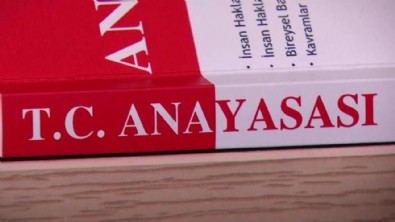 İlk adım atıldı! Meclis'te yeni anayasa çalışmaları tatilde de sürecek