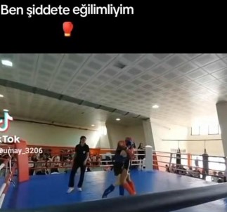Babasini Öldüren Genç Kizdan Ilginç Paylasim Açiklamasi 'Siddete Egilimliyim'