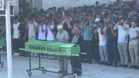 Karaman'da Kalbinden Biçaklanmasi Sonucu Ölen Genç Topraga Verildi Haberi