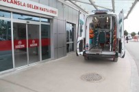 Konya'da Balkondan Düsen Çocuk Hayatini Kaybetti