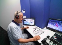 Orhan Ayhan, 7 Ayri Olimpiyatlarda Spikerlik Yaparak Kendi Rekorunu Egale Etti