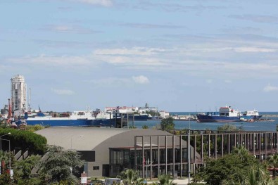 Samsun'un 6 Aylik Ihracati 704 Milyon, Ithalati 637 Milyon Dolar