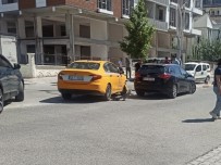 Siirt'te Maddi Hasarli Trafik Kazasi Meydana Geldi Haberi