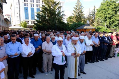 Van'da Ismail Haniye Için Giyabi Cenaze Namazi Kilindi