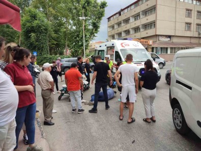 Kesan'da Hafif Ticari Aracin Çarptigi Yaya Yaralandi