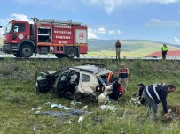 Sarikamis'ta Trafik Kazasi Açiklamasi 3 Yarali Haberi