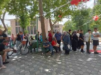 Eskisehir'de Ücretsiz Döner Kuyrugu Olustu