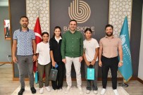 Sampiyon Gençlere Hediye