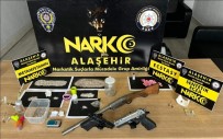 Alasehir'de 8 Adrese Es Zamanli Uyusturucu Baskini Açiklamasi 5 Tutuklama
