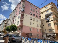 Bahçelievler'de Karot Alinan 5 Bina Tahliye Ediliyor