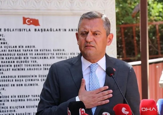 Özgür Özel için Başbağlar anma programına VIP seferler! Başbağlar’a özel uçak ve özel helikopterle gitti
