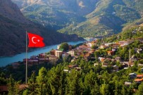 Erzincan'in En Güzel Ilçesi Kemaliye Oldu