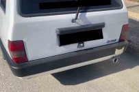 Özel Düzenekle Çalisan Abart Egzoz Polisin Dikkatinden Kaçmadi, Araç Trafikten Men Edildi