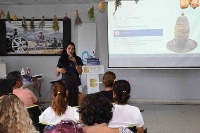 Tarih Boyu Tütsü Ile Tedavi Yöntemleri, BAÇEM'de Konusuldu