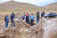 Vali Eldivan Dolunun Zarar Verdigi Ekili Alanlarda Incelemelerde Bulundu