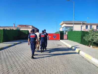 Adam Öldürme Suçundan 25 Yil Hapis Cezasi Ile Aranan Sahis Yakalandi