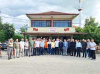 Dogalgaz Isteyen Köylüler AK Parti Heyeti Ile Bir Araya Geldi