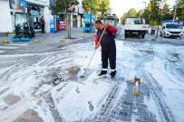 Düzce Sokaklari Deterjanla Yikandi
