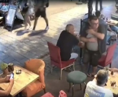 Oturduğu yerde kabusu yaşadı! 'Kimse farkında değil...'