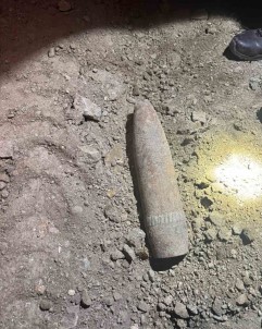 Yozgat'ta Tarlada Patlamamis Top Mermisi Bulundu