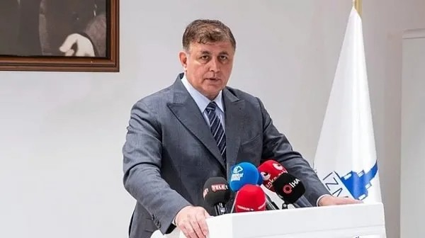 CHP'li belediyede TİS gerginliği devam ediyor! Randevu verilene kadar buradayız