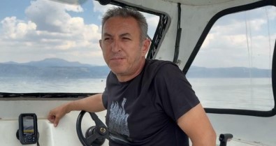 Egirdir Gölü'nde Ilginç Görüntü Açiklamasi Su Kaynagi Görünümünde Su Kabarcigi Tespit Edildi