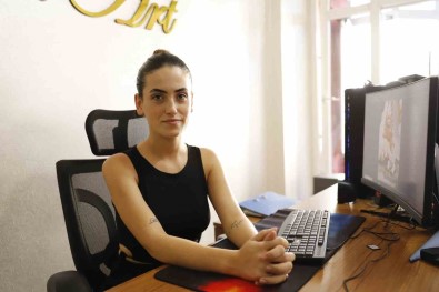 Cep Telefonuyla Baslayan Merakla 22 Yasinda Kendi Is Yerini Kurdu