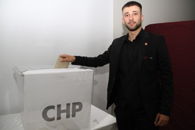 CHP Kula'da Gençlik Kollari Kongresi Yapildi