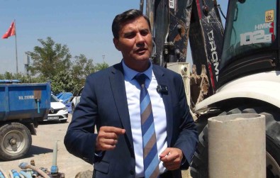 Baskan Zeyrek, Manisa FK'nin Su Saatlerinin Sökülmesine Açiklik Getirdi