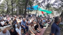 Hacet Bayrami'nda Yüzlerce Kisi Yagmur Duasi Yapti Haberi